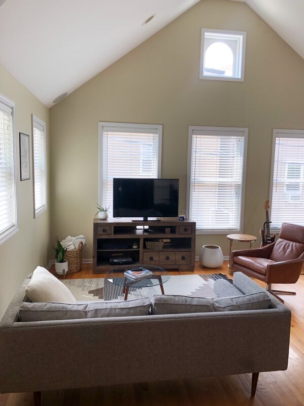 Foto del edificio - 1717 N Fern Ct