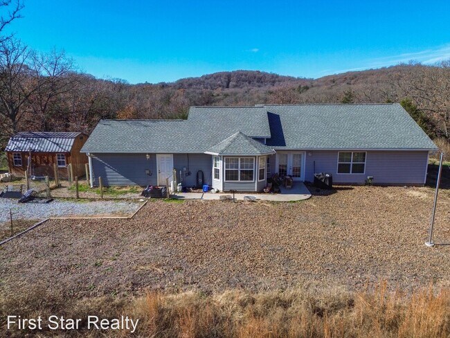 Building Photo - 4 br, 2 bath House - 19206 E. Black Oak