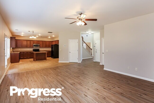 Building Photo - 1051 Rock Elm Dr