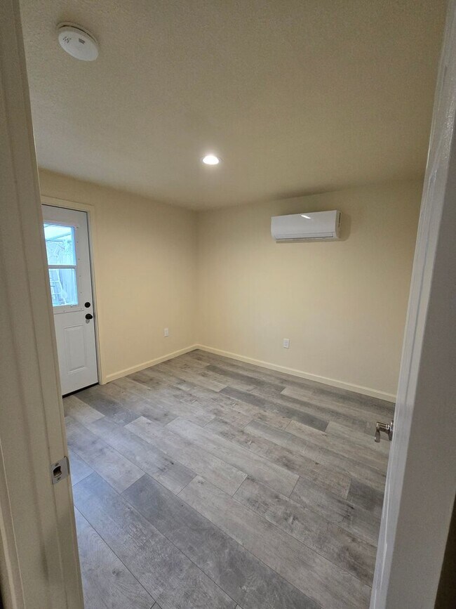 Foto del edificio - 398schindlerstreet.is4lease.com