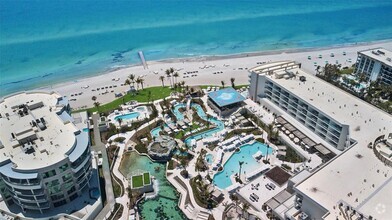 Building Photo - 1591 Gulf of Mexico Dr