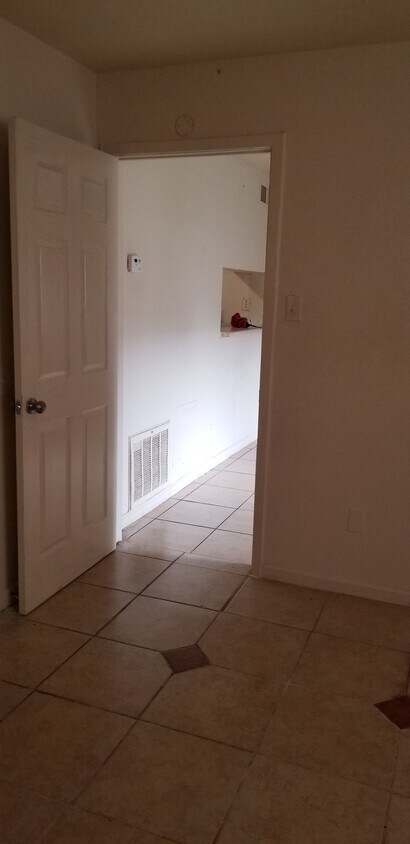 Building Photo - 12627 Ashford Meadow Dr
