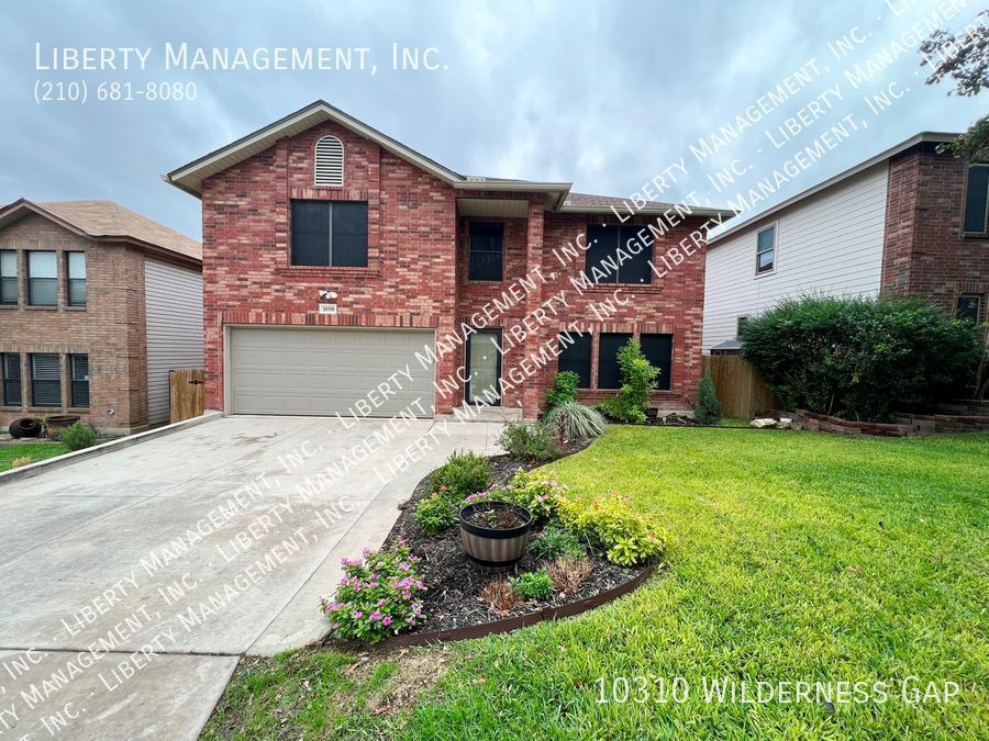 Primary Photo - Absolutely beautiful 4 bedroom 3288 sq ft ...
