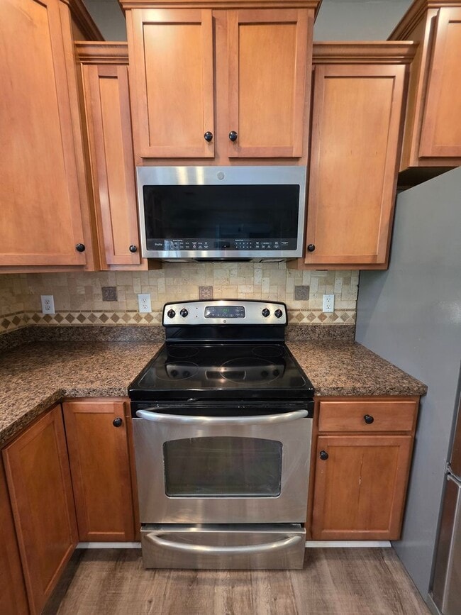 Foto del edificio - 177 Mill House Ln