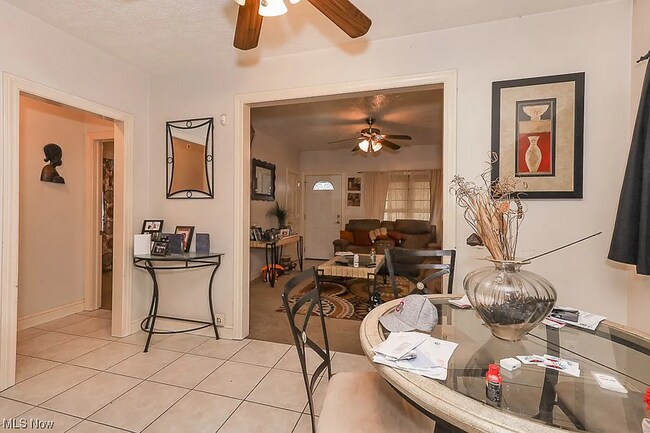 Foto del edificio - 4684 E 85th St