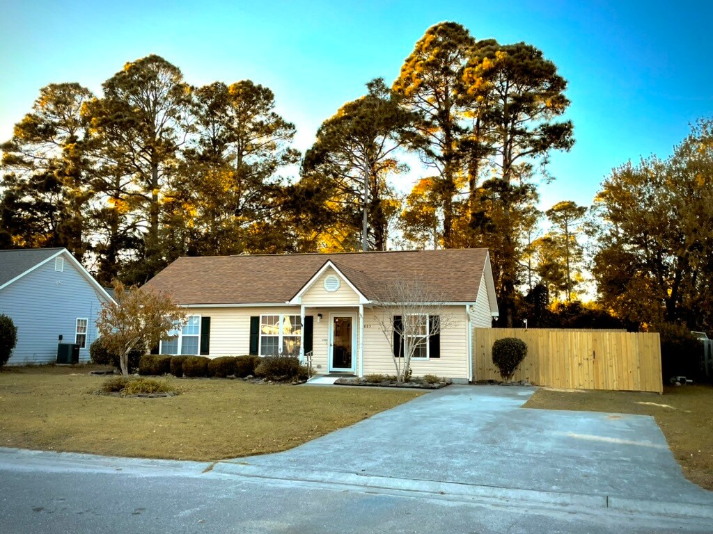 Foto principal - 1005 Gordon Woods Rd