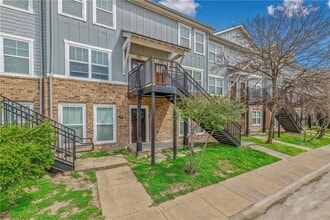 Building Photo - 1725 Harvey Mitchell Pkwy S