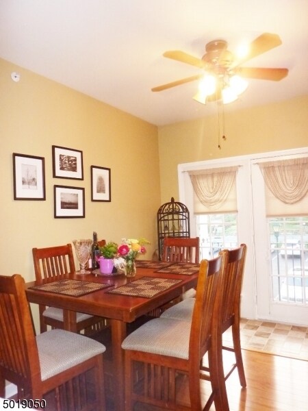 Foto del edificio - 72 Mountain View Ct