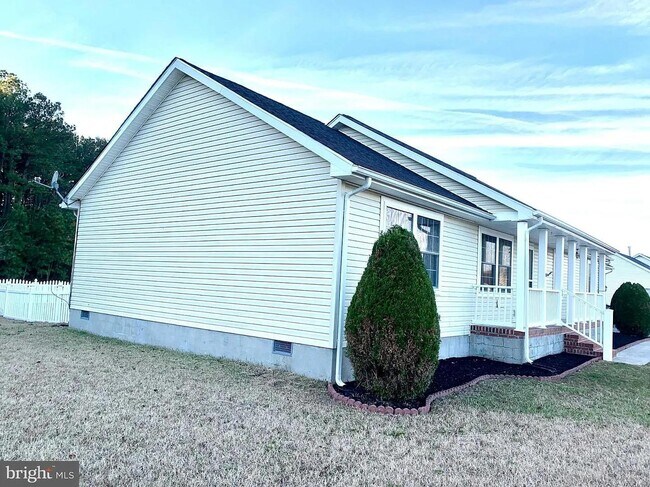 Foto del edificio - 25900 Country Meadows Dr