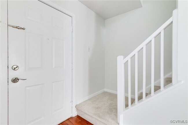 Building Photo - 5543 Forest Hill Ave