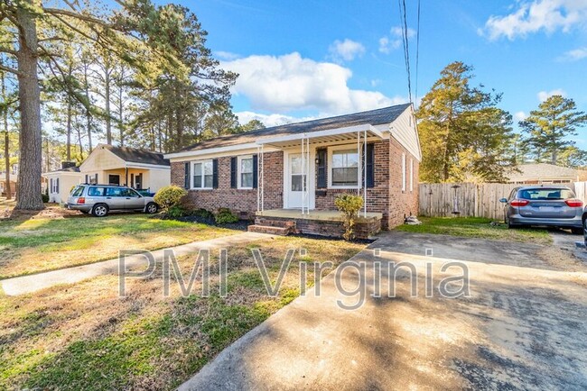 Building Photo - 409 Causey Ave