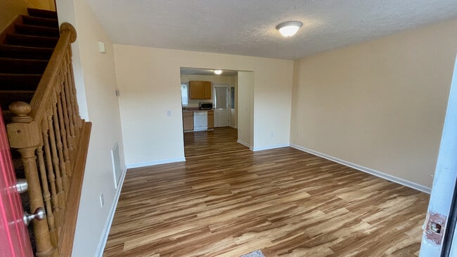 Building Photo - 30 True Way Ln