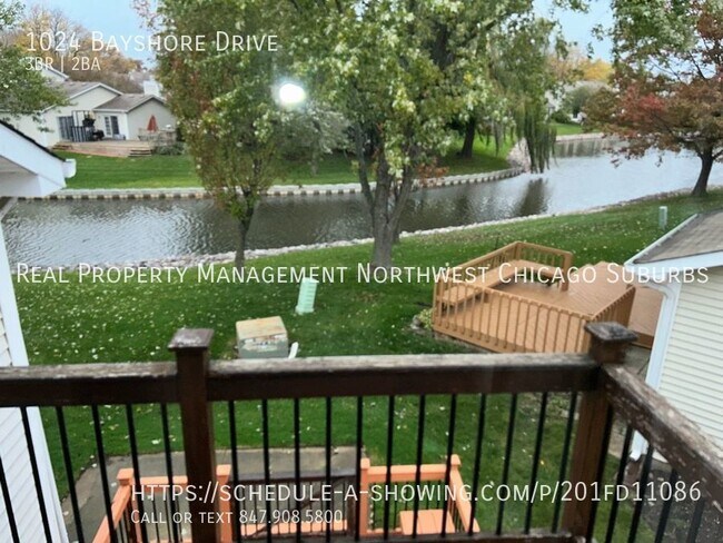 Foto del edificio - 1024 Bayshore Dr