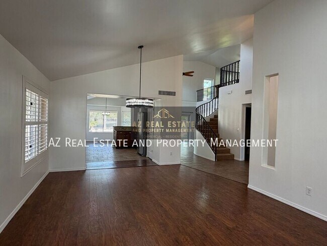 Building Photo - 7524 W Tonto Dr