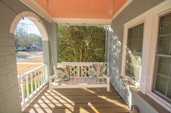 Foto del edificio - 205 Bethune St