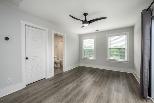 Photo - 1405 Seigle Ave Townhome