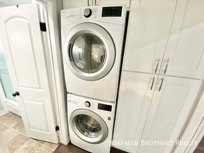 Foto del edificio - 1256 Tamarind Ave