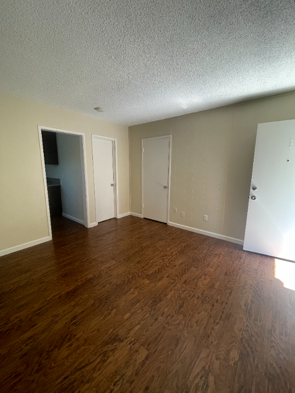 Building Photo - 2245 Ulric St