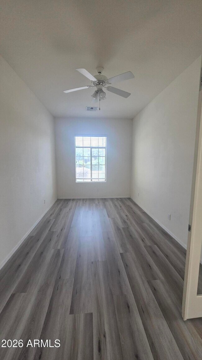 Foto del edificio - 3586 W Naomi Ln