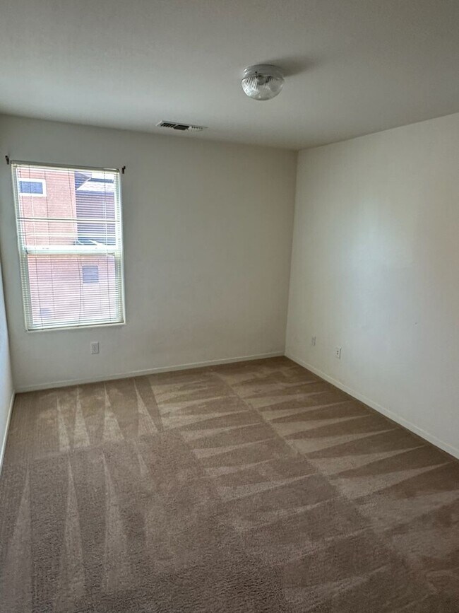 Foto del edificio - 926 Haven Ct