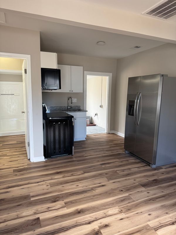 Foto del edificio - 509 S Dillard St