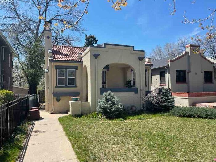 Primary Photo - 471 N Franklin Street
