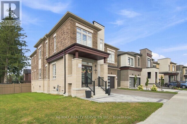 Building Photo - 194 Coldwell Bay Cir