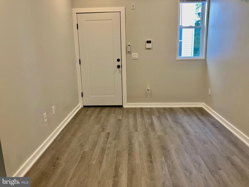 Foto principal - 5416 Baltimore Ave