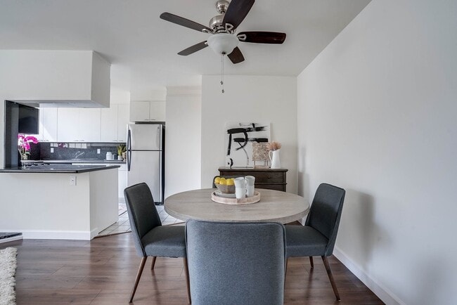 Dining Area - 828 21st St