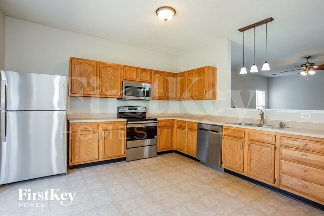 Foto del edificio - 15541 Outside Trail