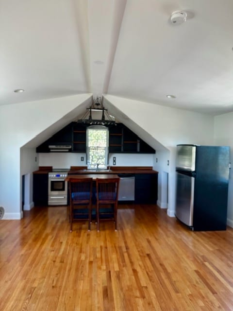 Building Photo - 16214 12th Ave SW