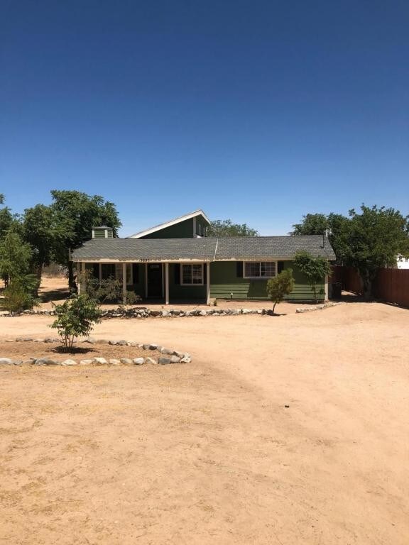 Primary Photo - 13237 E Ave W-8