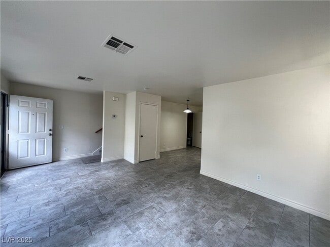 Foto del edificio - 5586 Lago Ct