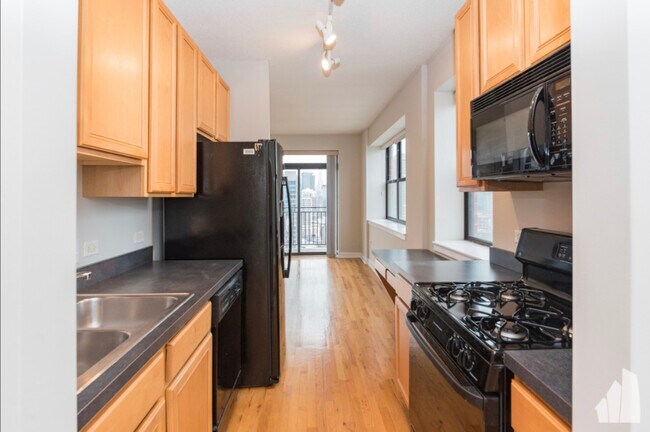 Foto del edificio - 1529 S State St