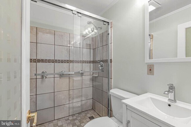 Photo - 2440 Carpenter St Townhome