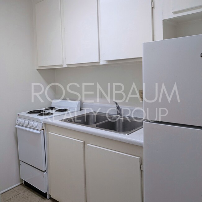 Foto del edificio - Cozy studio apartment in the heart of Tucson!