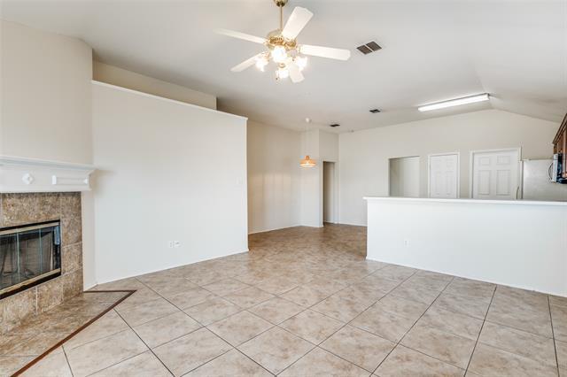 Foto del edificio - 13605 Kaplan Ct