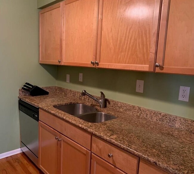 Kitchen With Granite Countertop - 1150 Collier Rd NW