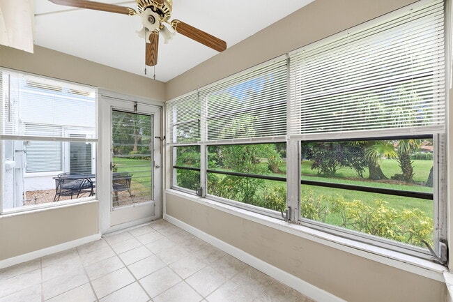 Foto del edificio - 1514 Edgewater Cir