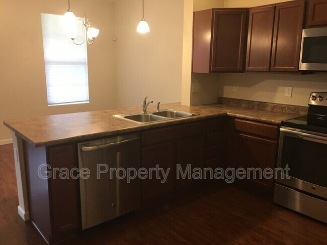 Building Photo - 12764 Leyden St