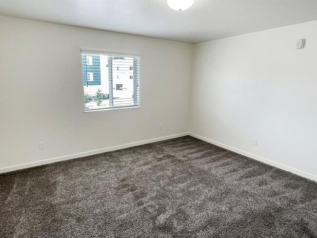 Foto del edificio - 21155 Gosling Rd