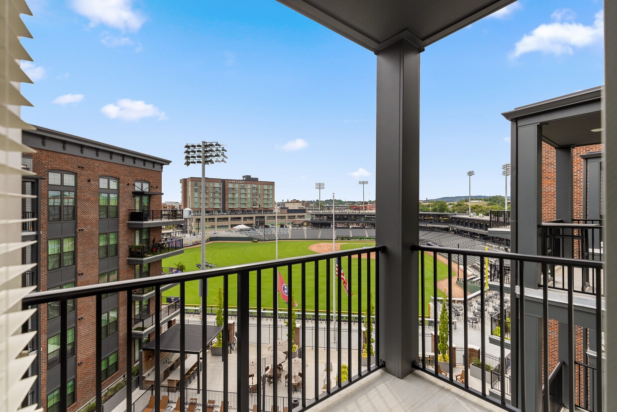 Your Sunset Gathering Spot - Yardley Flats Apartments