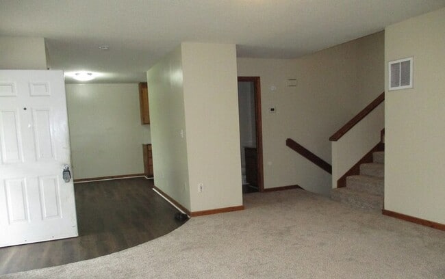 Foto del edificio - 138 Chestnut Dr SW