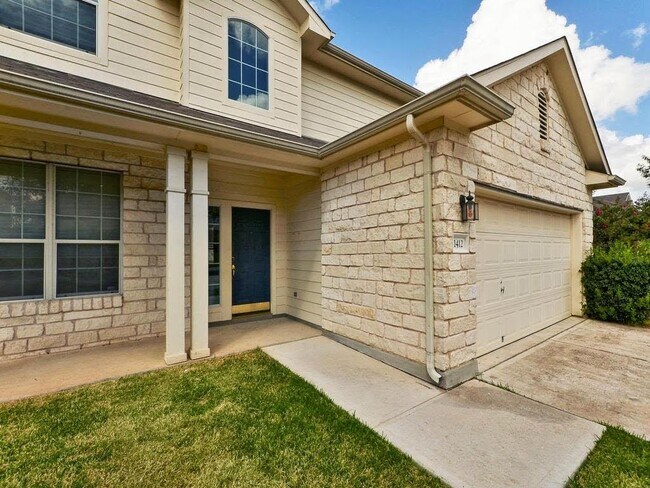 Building Photo - 1412 Briar Hill Dr