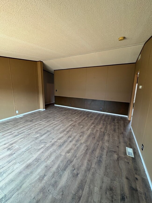 Building Photo - 2703 Olivine St