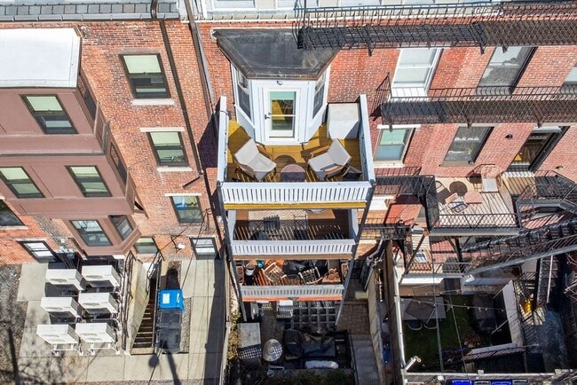 Building Photo - 60 Rutland St