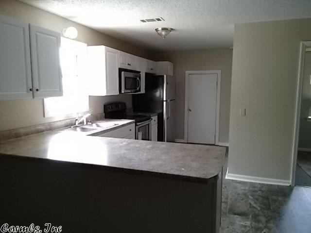 Building Photo - 8506 Walkers Dr
