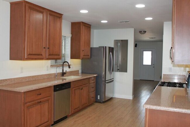 Foto del edificio - Adorable 3 Bedroom in Pecan Creek South