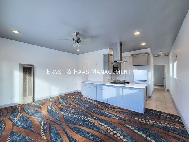Foto del edificio - 934 E. Broadway-