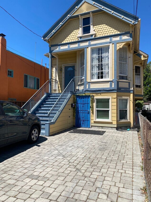 Photo - 1427 Sherman Street